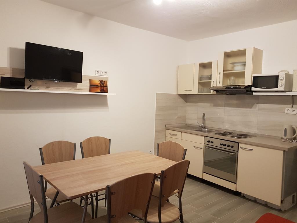 Apartments Kk Celina Zewnętrze zdjęcie