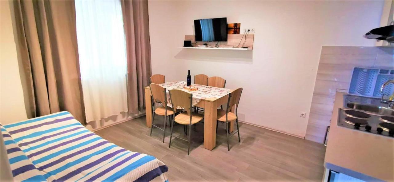 Apartments Kk Celina Zewnętrze zdjęcie
